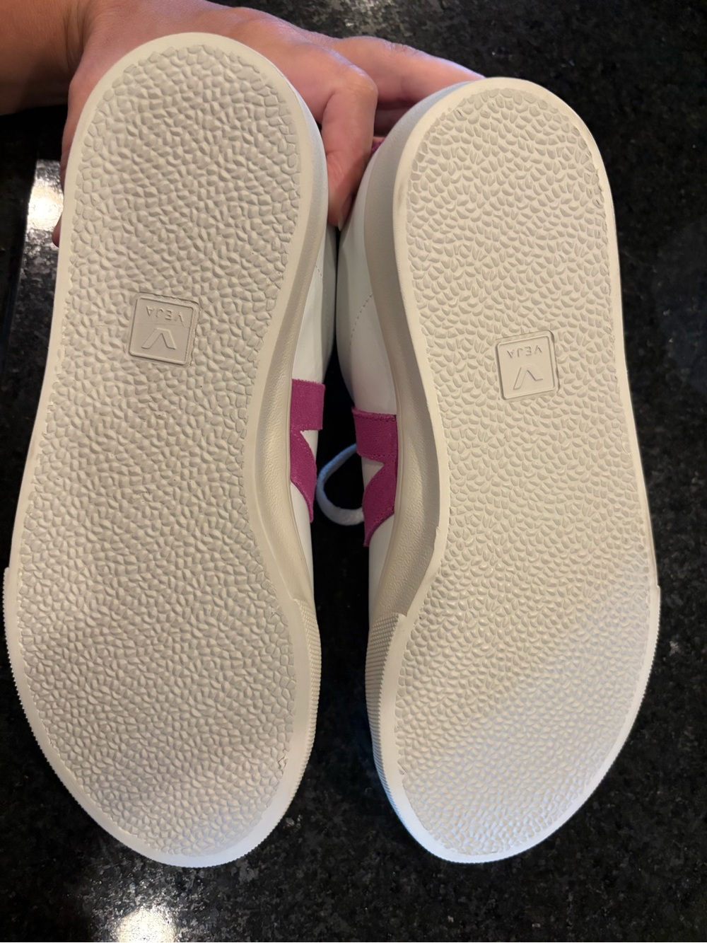 Veja White Leather Sneakers Size 9 Brand New - Picture 6 of 6